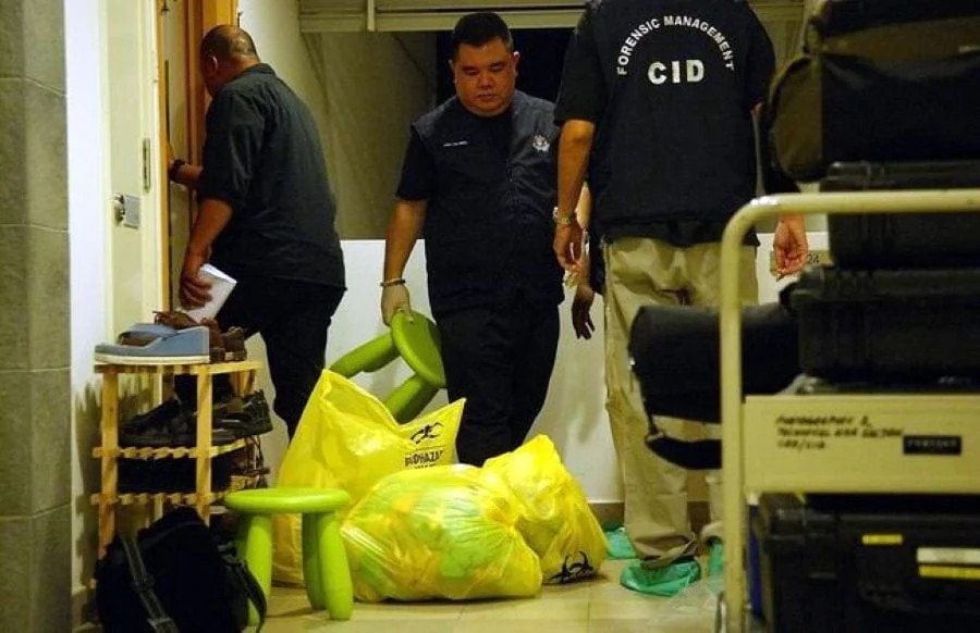 Обшук у помешканні Гвен Агілар